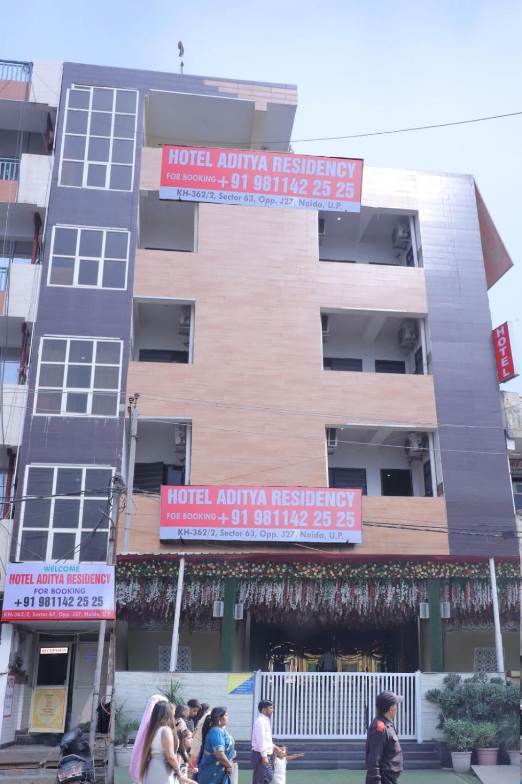 Hotel Aditya Residency Near Sector 63 Metro Station Нойда Екстер'єр фото